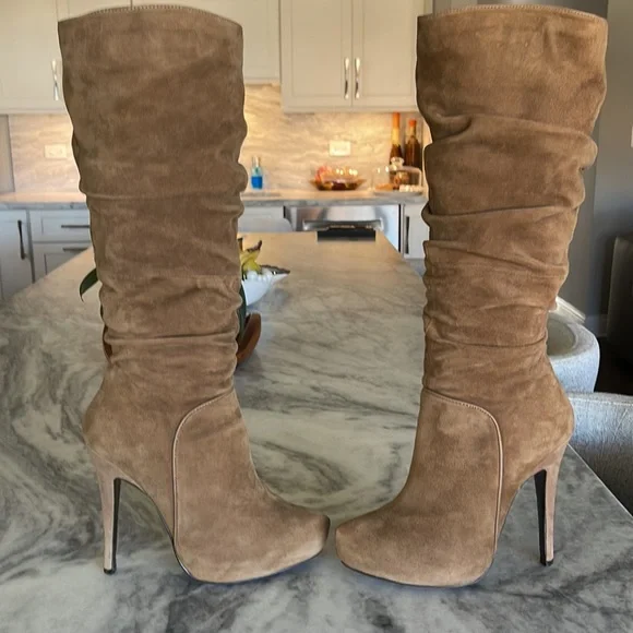 Luichiny ruched suede knee platform boots US 7 - Picture 5 of 12